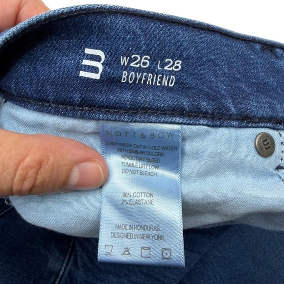 Mott & Bow Boyfriend Jeans - Picture 10 of 12